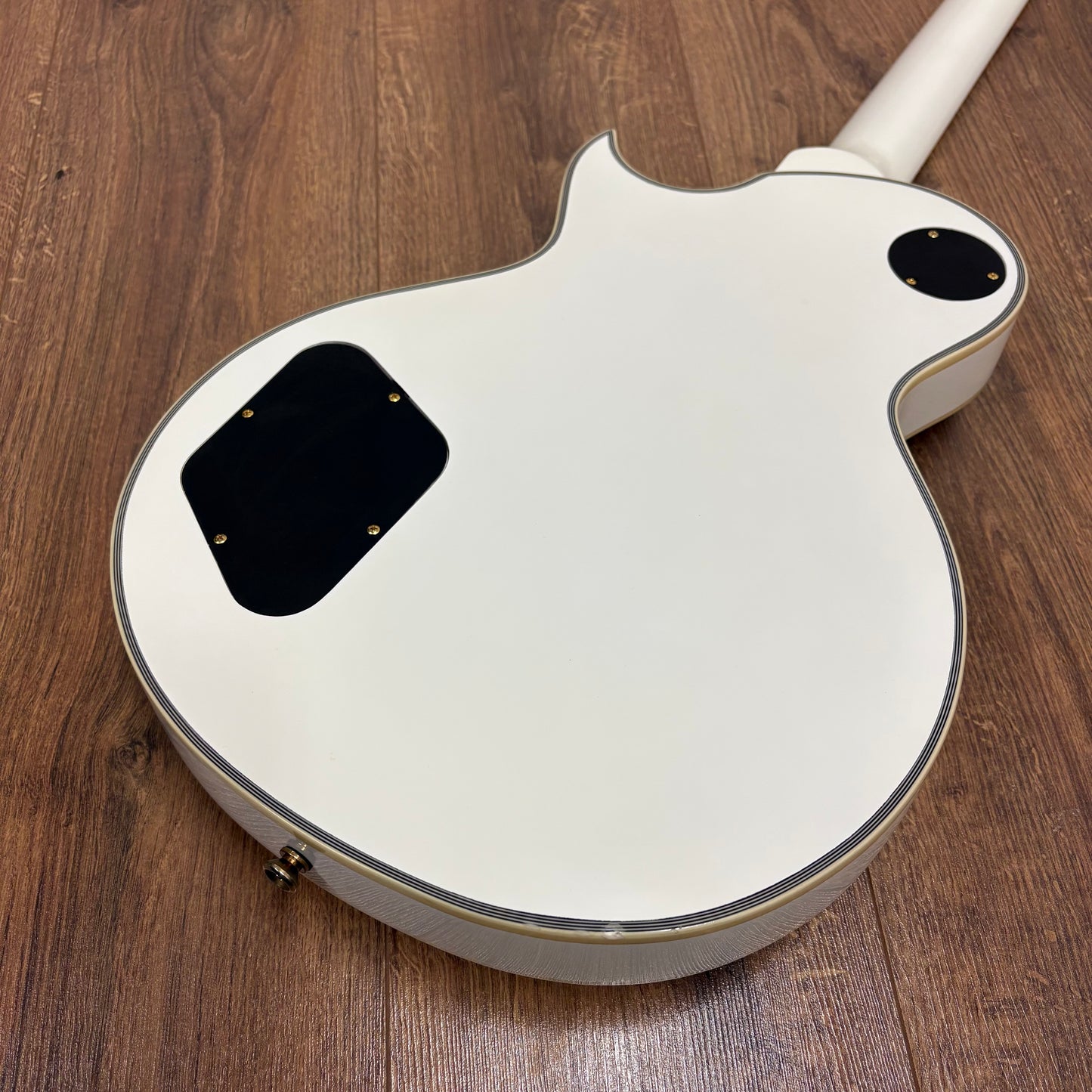 Pre-Owned Vintage V100 - Arctic White