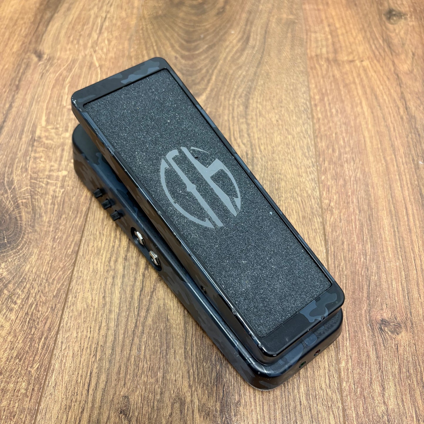 Pre-Owned Dunlop Dimebag Darrell Cry Baby From Hell Wah Pedal - Black Camo