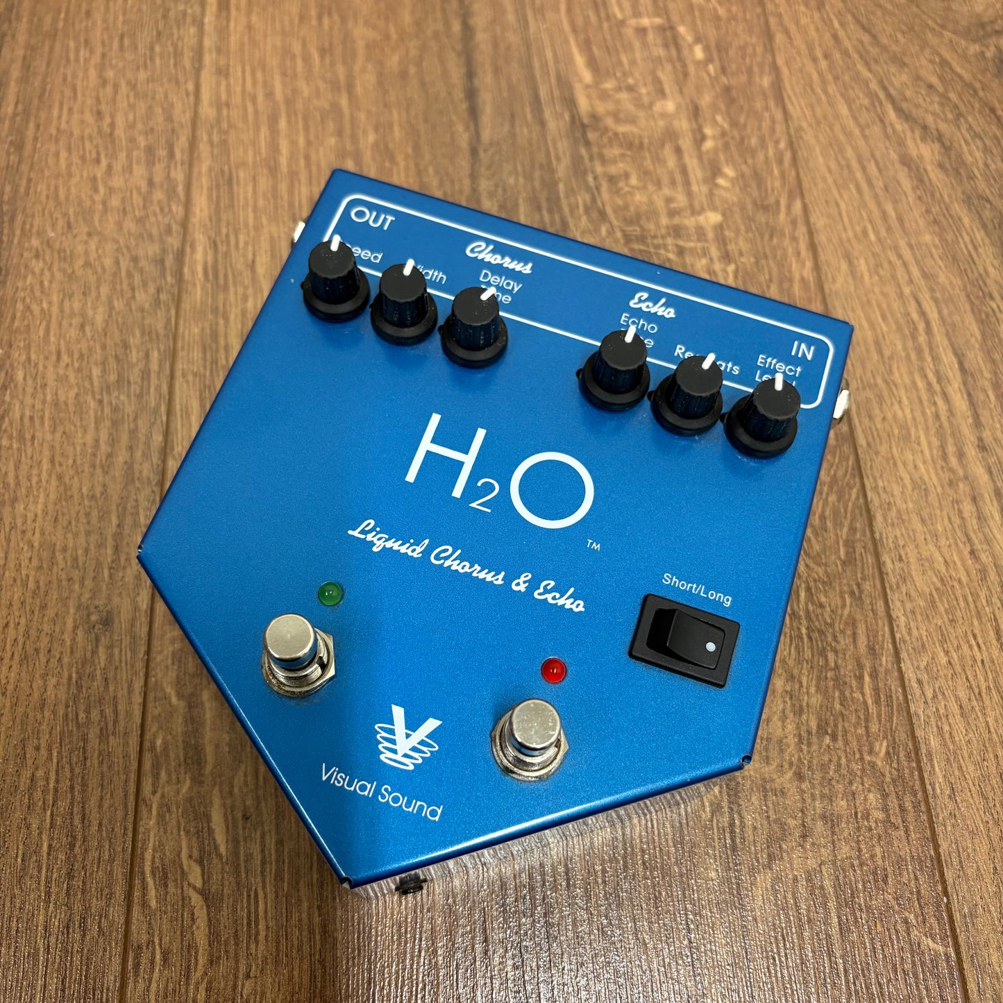 Pre-Owned Visual Sound H20 Chorus/Echo Pedal
