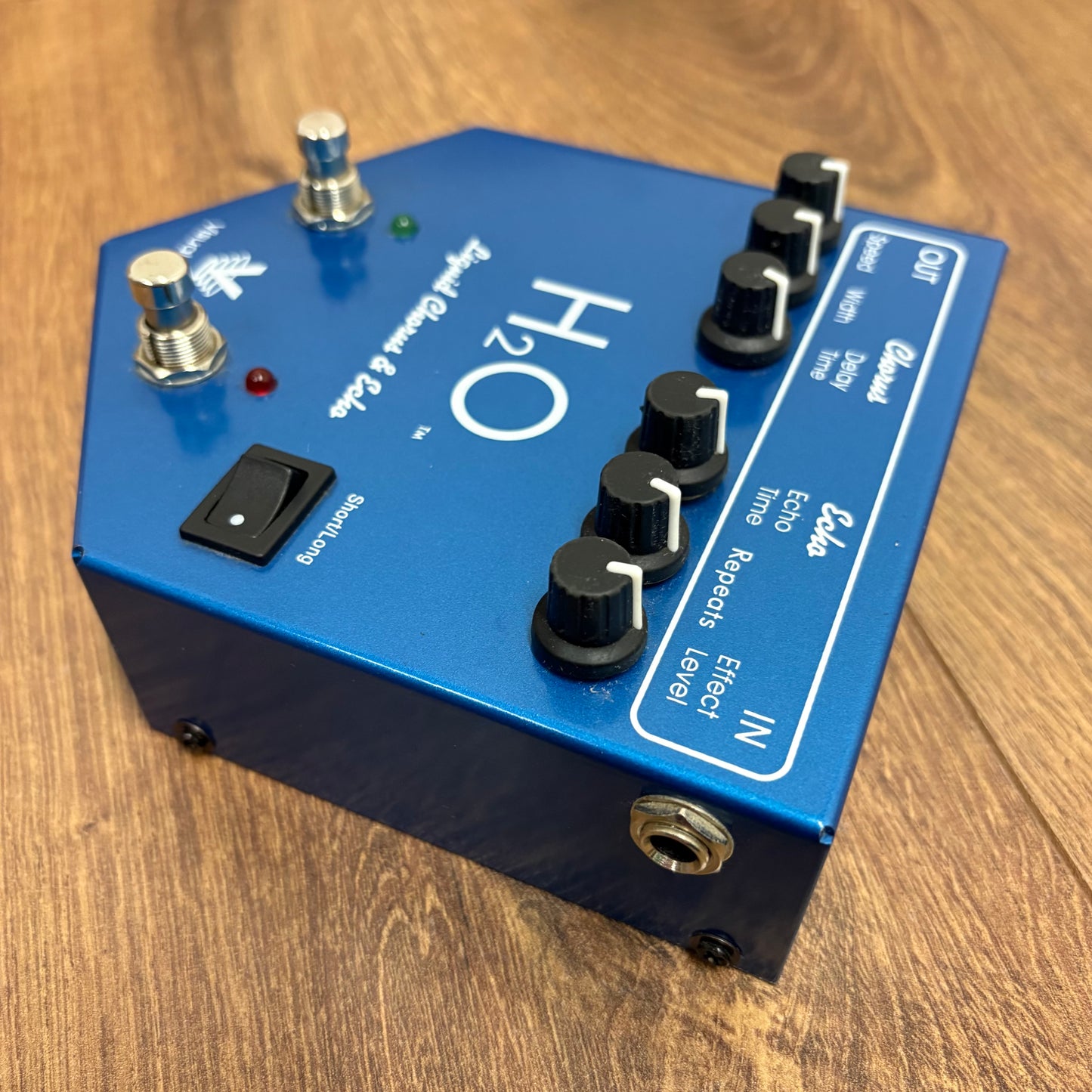 Pre-Owned Visual Sound H20 Chorus/Echo Pedal