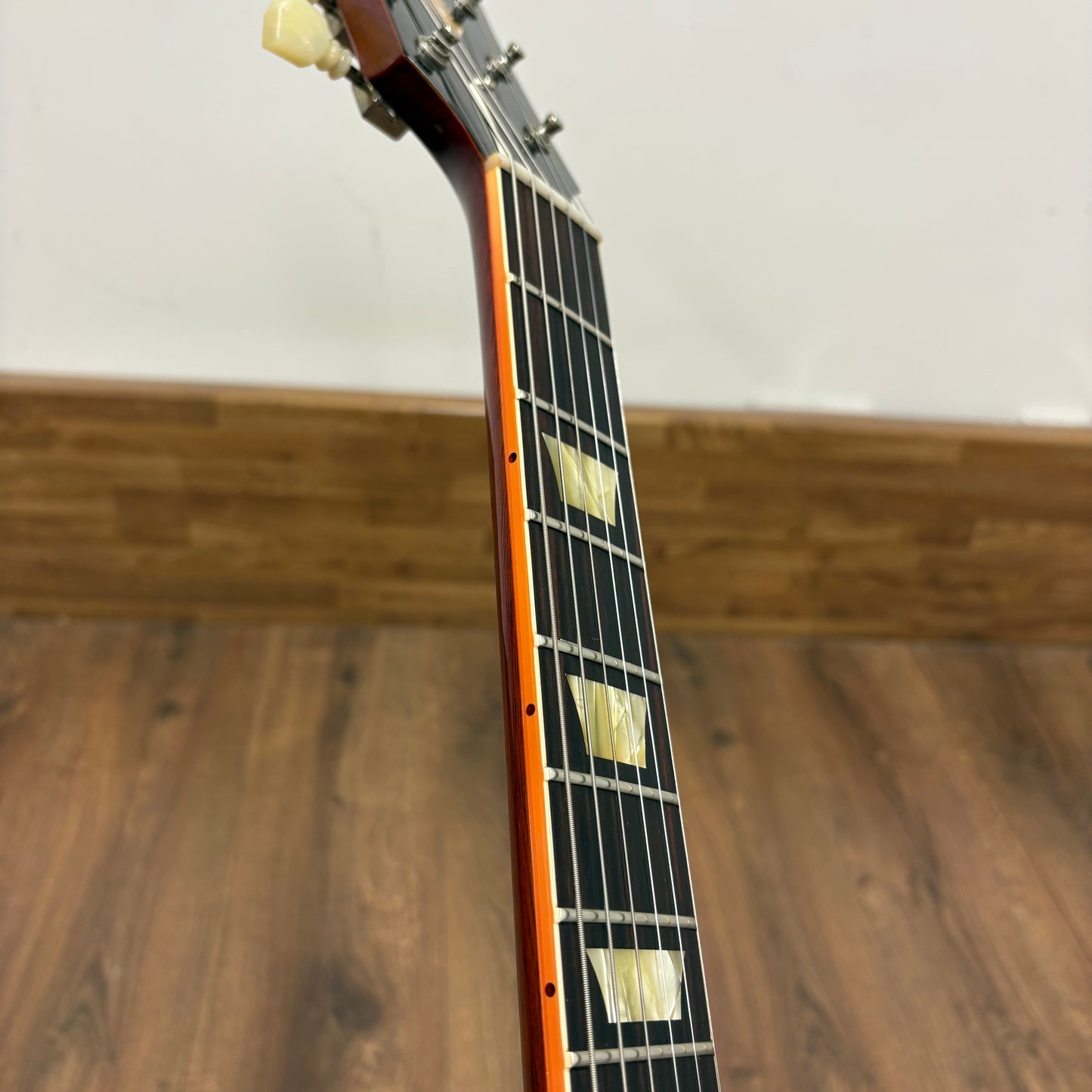 Pre-Owned Gibson Custom Shop 1964 SG Standard Maestro VOS - Cherry Red - 2023