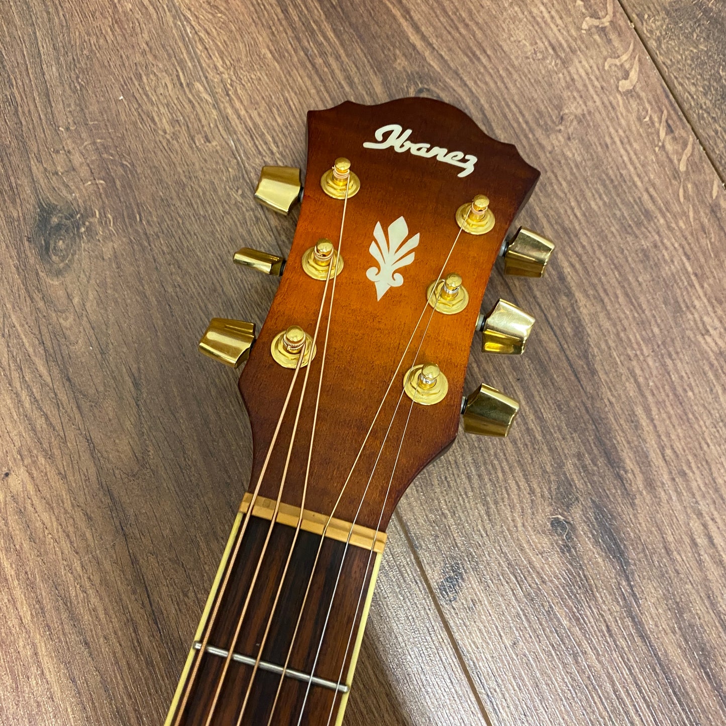 Pre-Owned Ibanez AEL40SE Electro-Acoustic - Natural