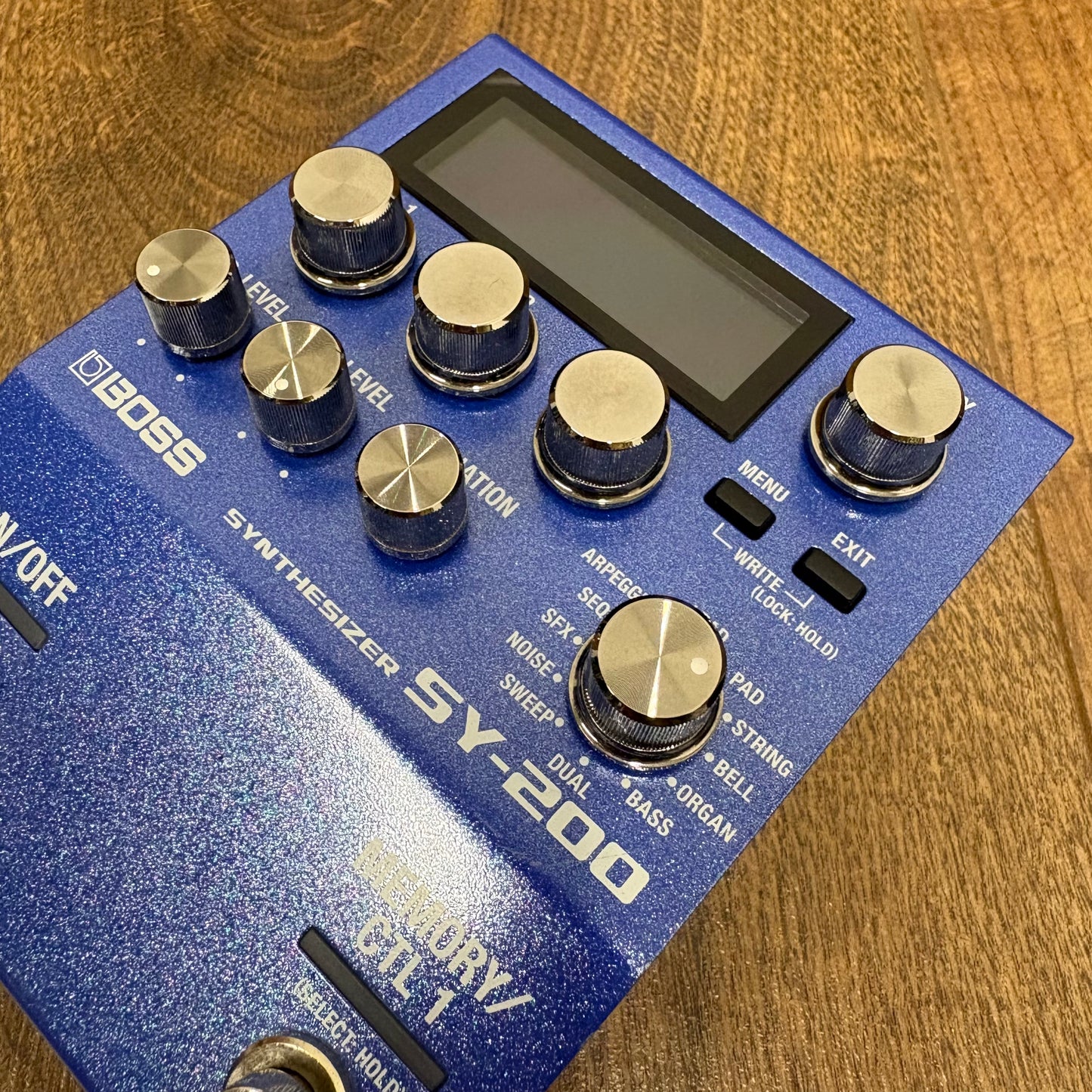 Pre-Owned Boss SY-200 Guitar Synthesizer Pedal