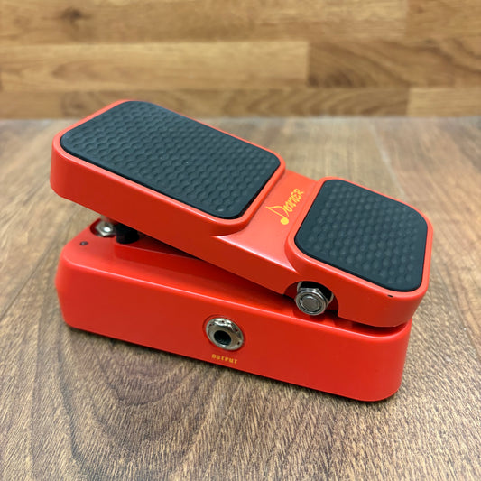 Pre-Owned Donner Vowel Wah Volume Pedal