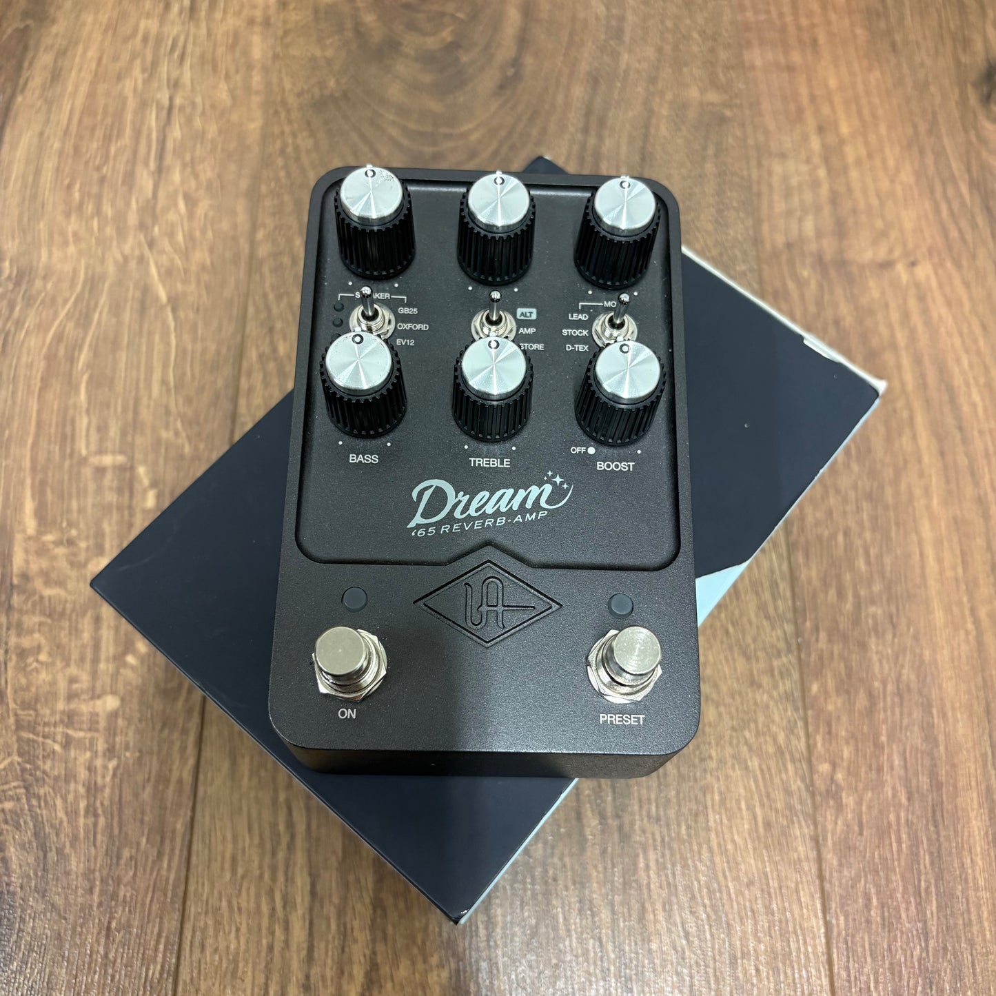 Pre-Owned Universal Audio UAFX Dream '65 Reverb Amplifier Pedal
