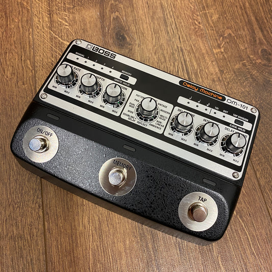 Pre-Owned Boss DM-101 Delay Machine Stereo Analog Delay Pedal