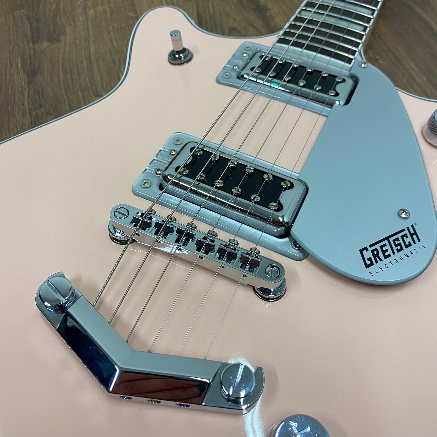 Pre-Owned Gretsch G5232 Electromatic Double Jet - Shell Pink