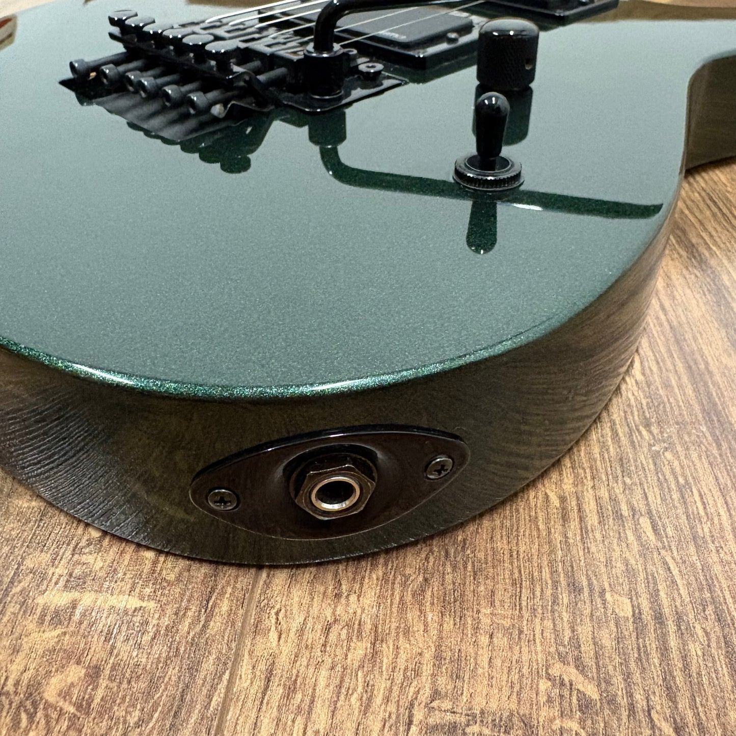 Pre-Owned LTD M-400R - Dark Green Metallic - 2016