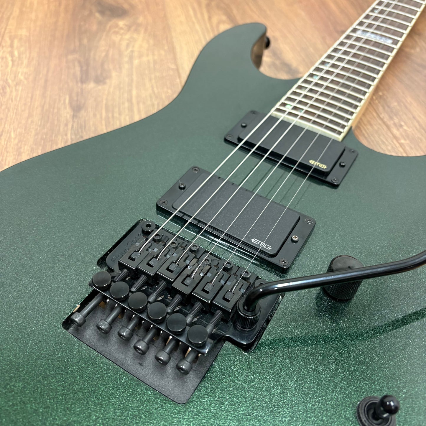 Pre-Owned LTD M-400R - Dark Green Metallic - 2016