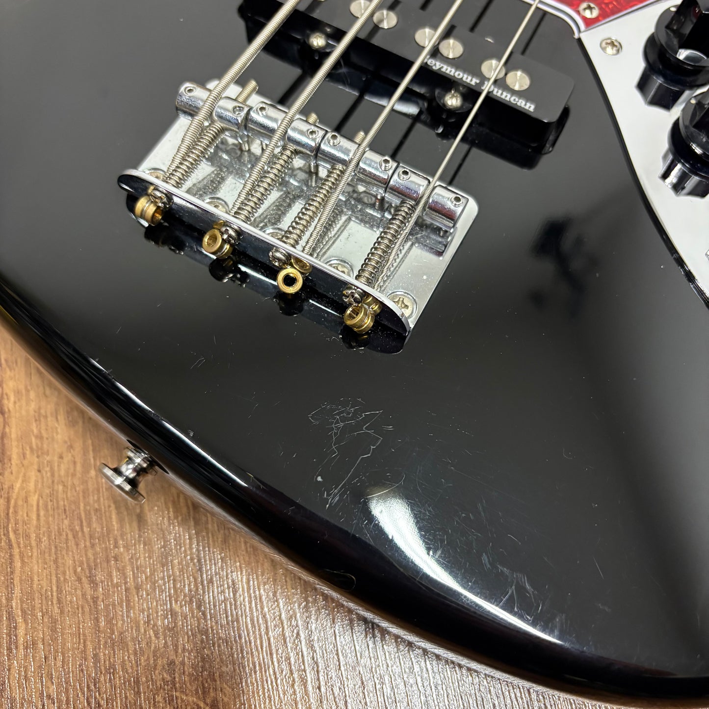 Pre-Owned Squier Vintage Modified Jaguar Short Scale Bass - Black
