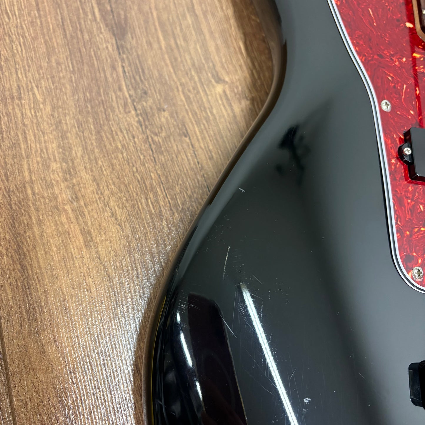 Pre-Owned Squier Vintage Modified Jaguar Short Scale Bass - Black