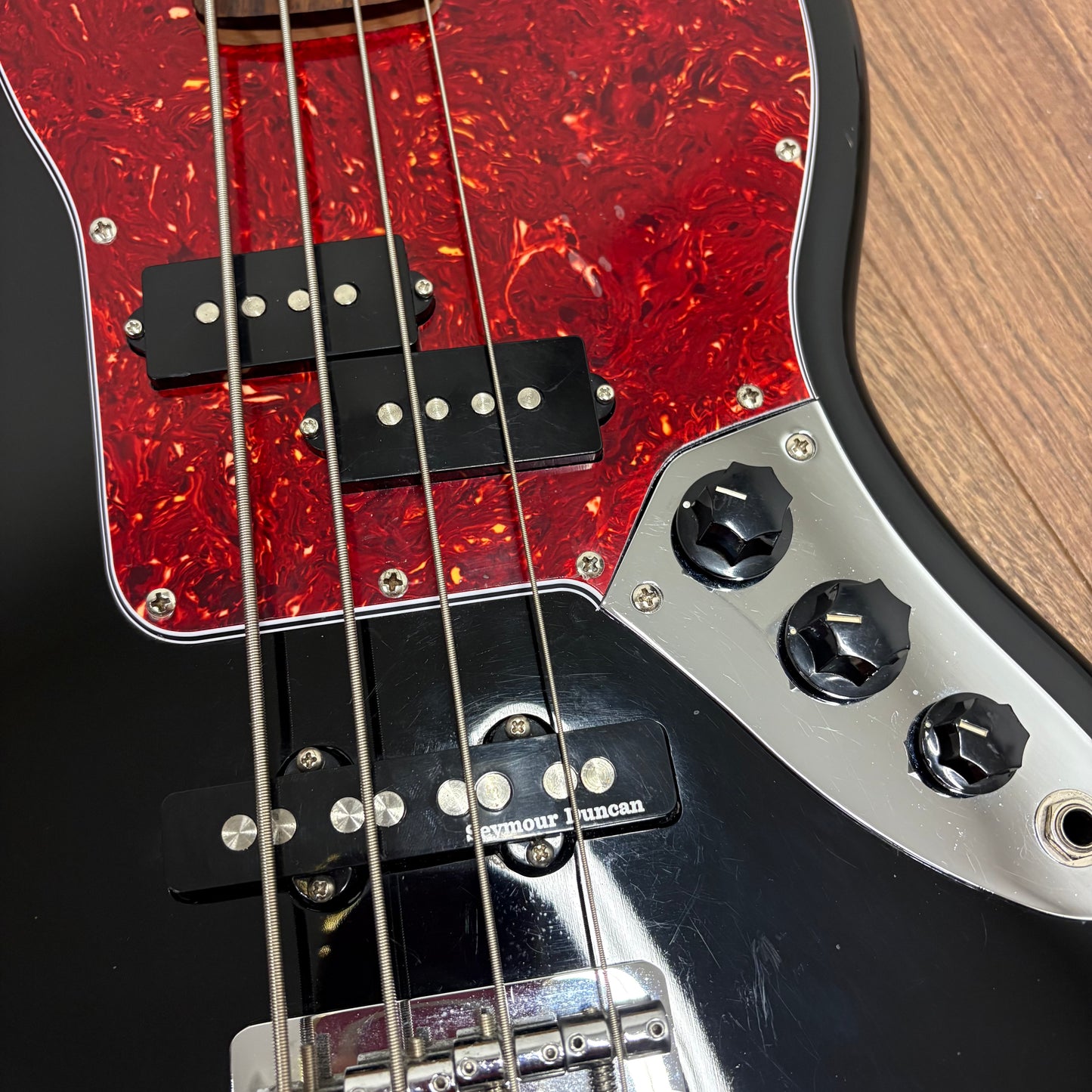 Pre-Owned Squier Vintage Modified Jaguar Short Scale Bass - Black