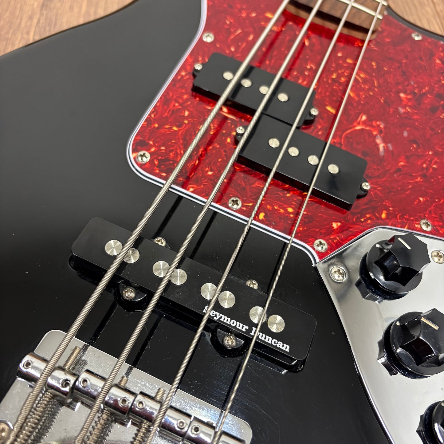 Pre-Owned Squier Vintage Modified Jaguar Short Scale Bass - Black