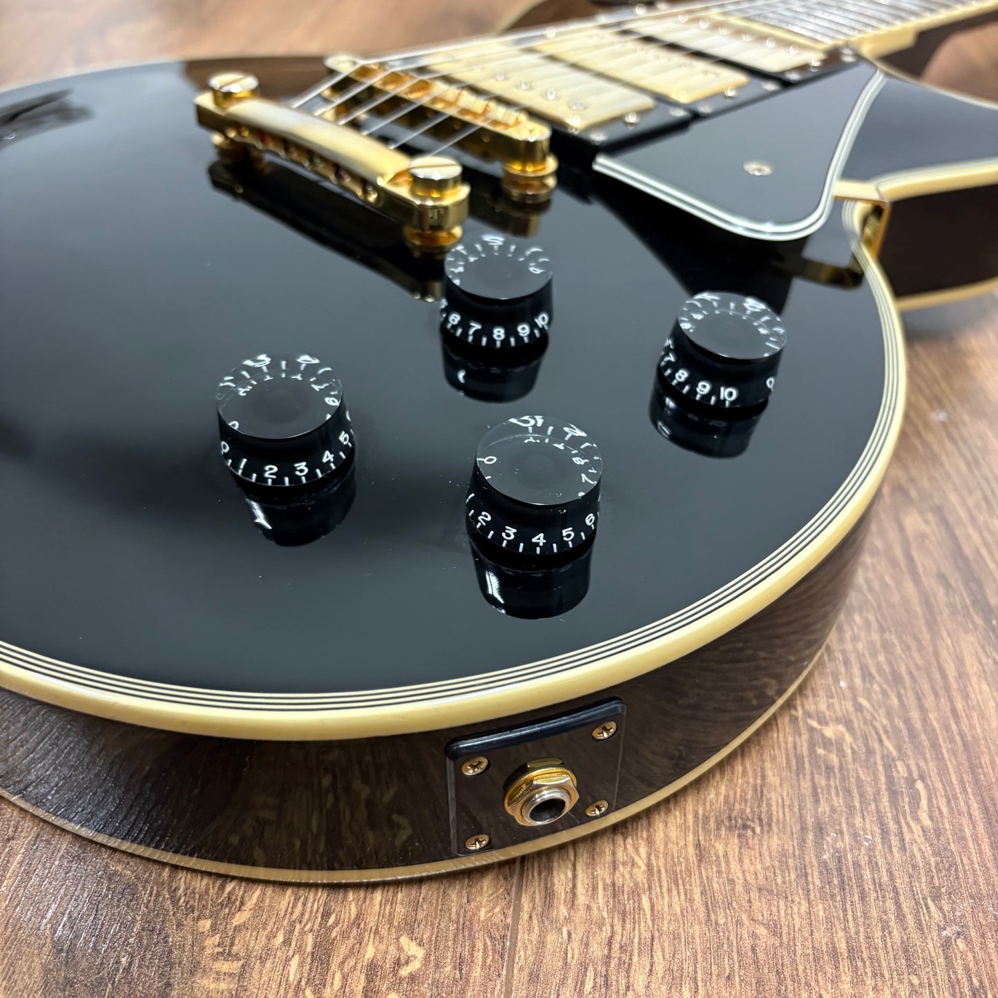 Pre-Owned Epiphone MIK Les Paul Black Beauty - Ebony - 2002