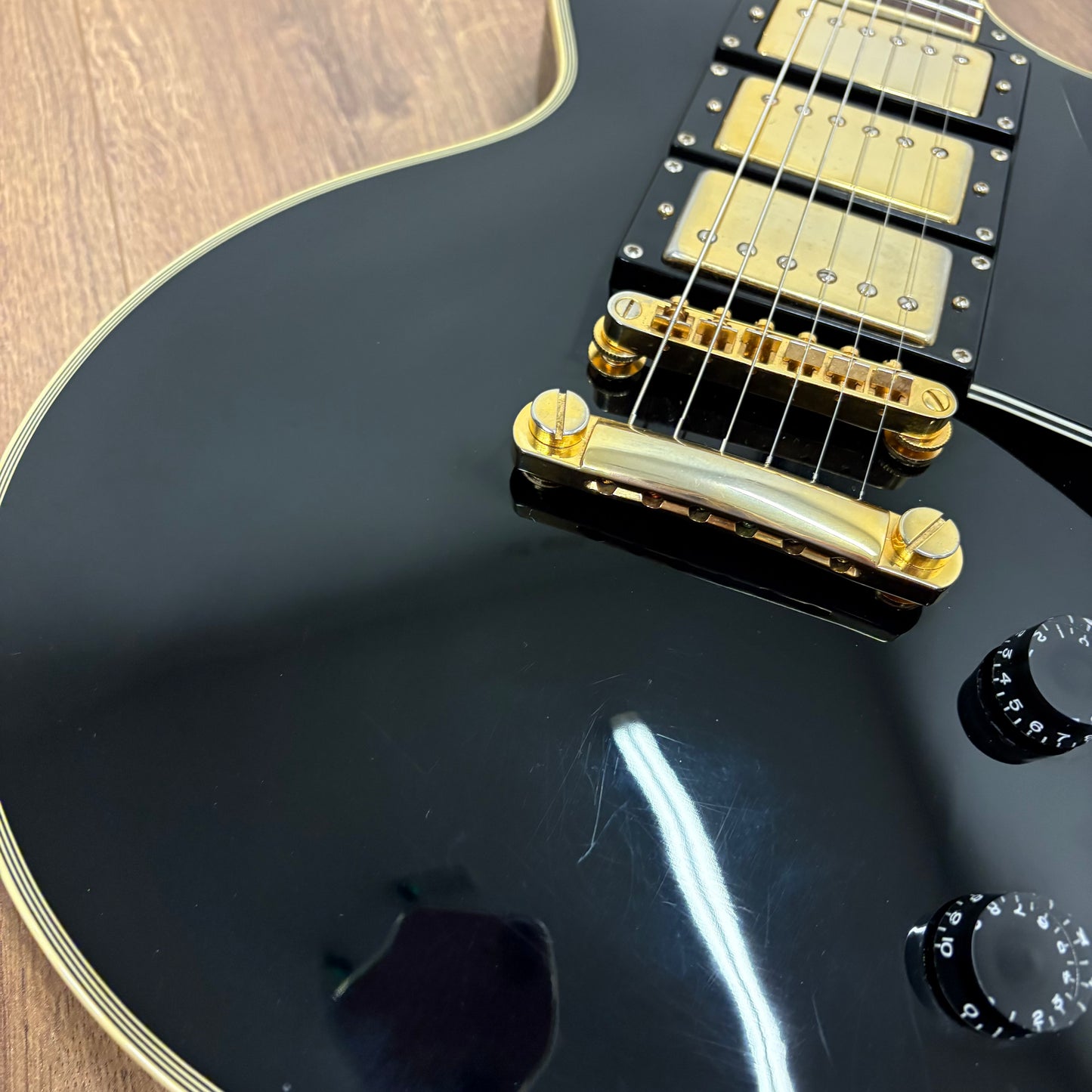 Pre-Owned Epiphone MIK Les Paul Black Beauty - Ebony - 2002