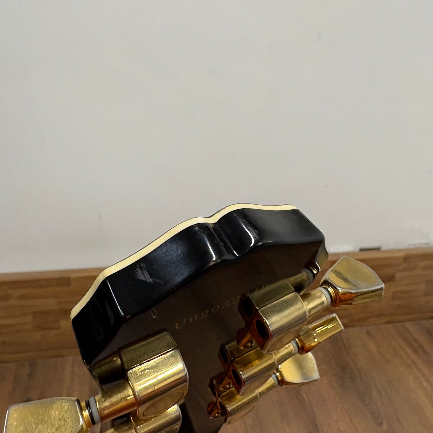Pre-Owned Epiphone MIK Les Paul Black Beauty - Ebony - 2002