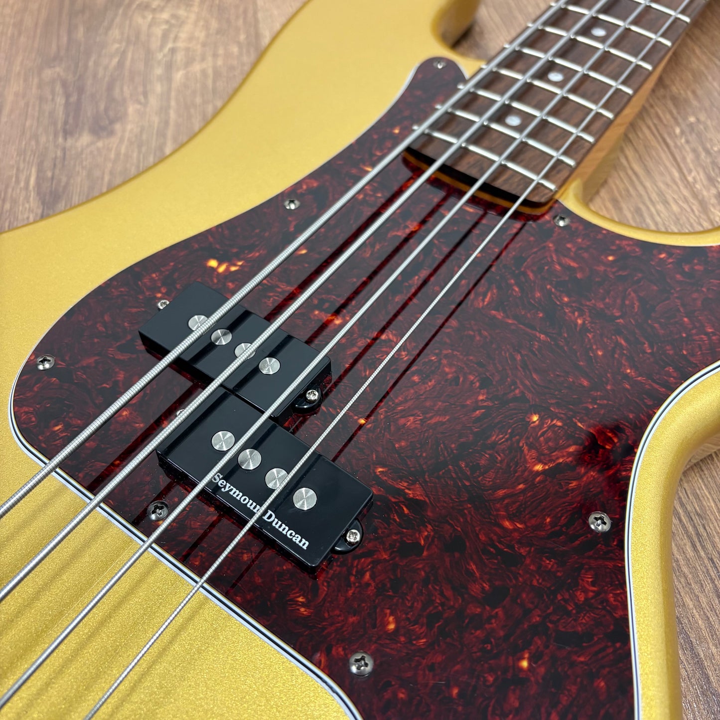 Pre-Owned Squier FSR Classic Vibe 60s Precision Bass *Upgraded* - Aztec Gold