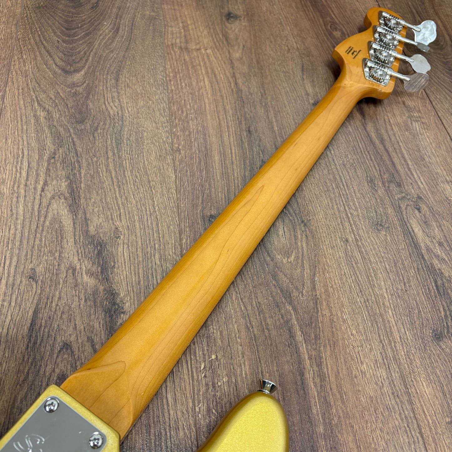Pre-Owned Squier FSR Classic Vibe 60s Precision Bass *Upgraded* - Aztec Gold