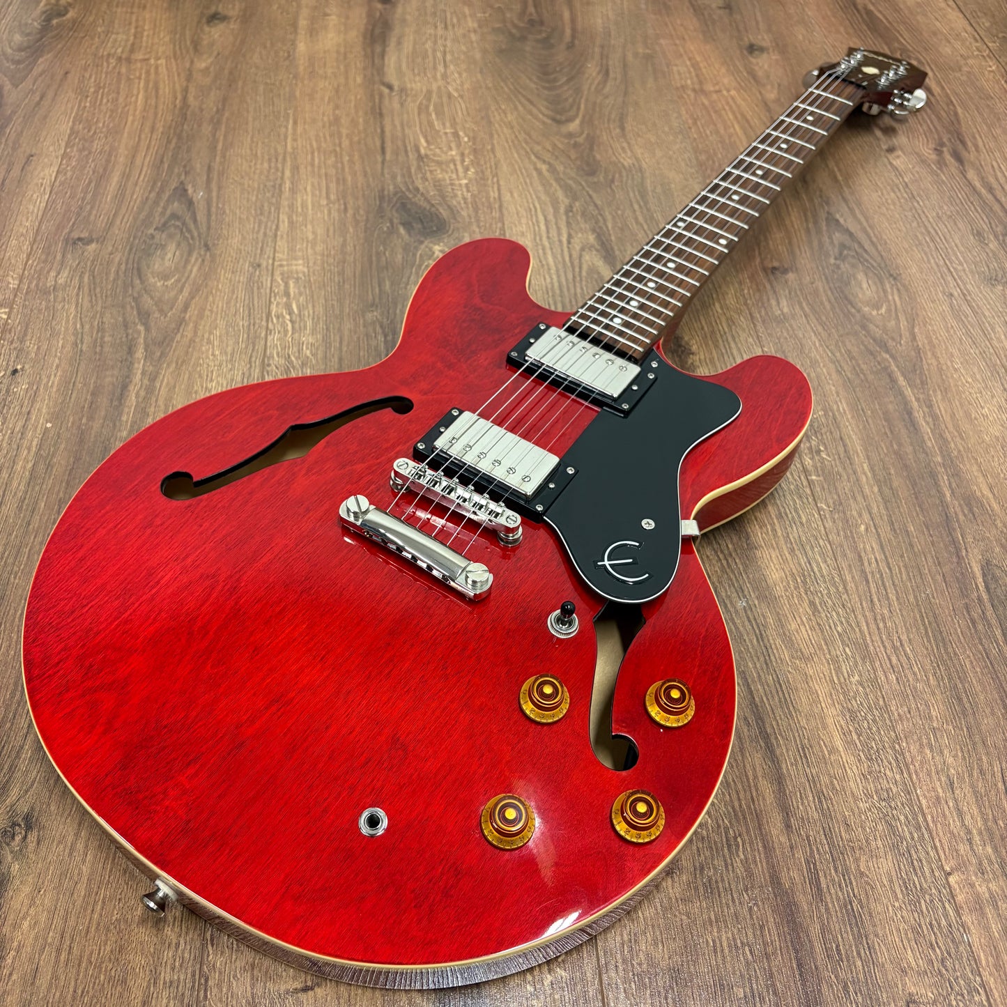 Pre-Owned Epiphone Dot - Cherry - 2009
