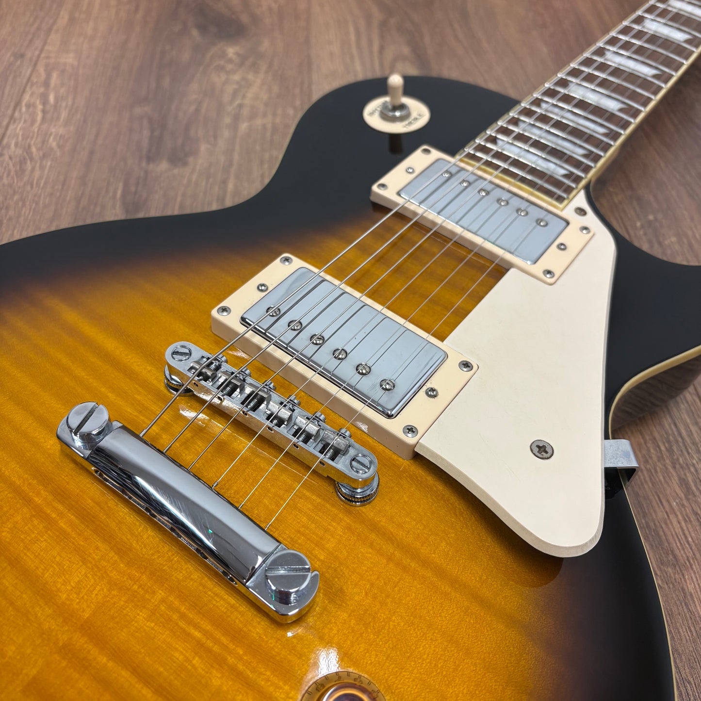 Pre-Owned Epiphone Les Paul Standard - Tobacco Sunburst - 2007