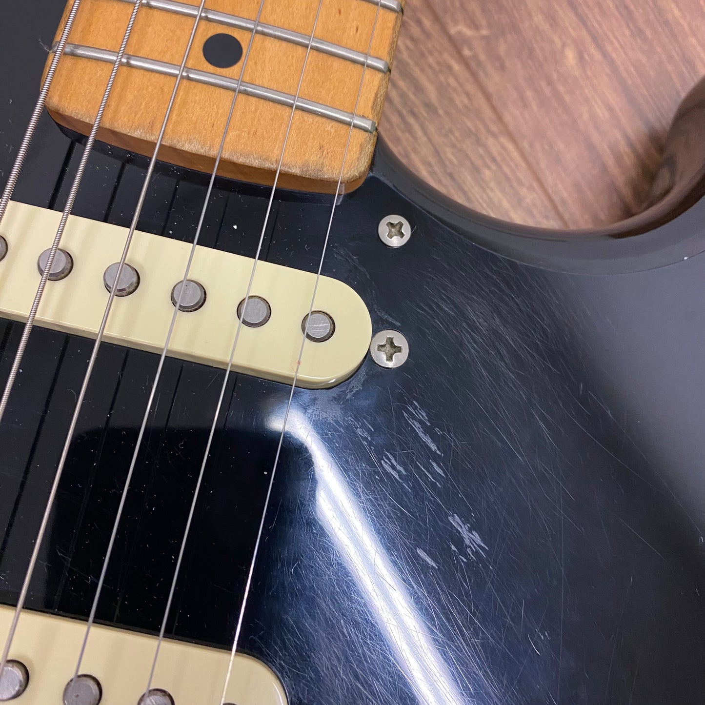 Pre-Owned Squier MIJ Silver Series Stratocaster - Black - 1990