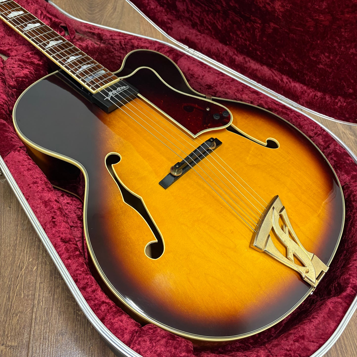 Pre-Owned Fenix FAE-6 Archtop Jazz Guitar - Sunburst - 1990s