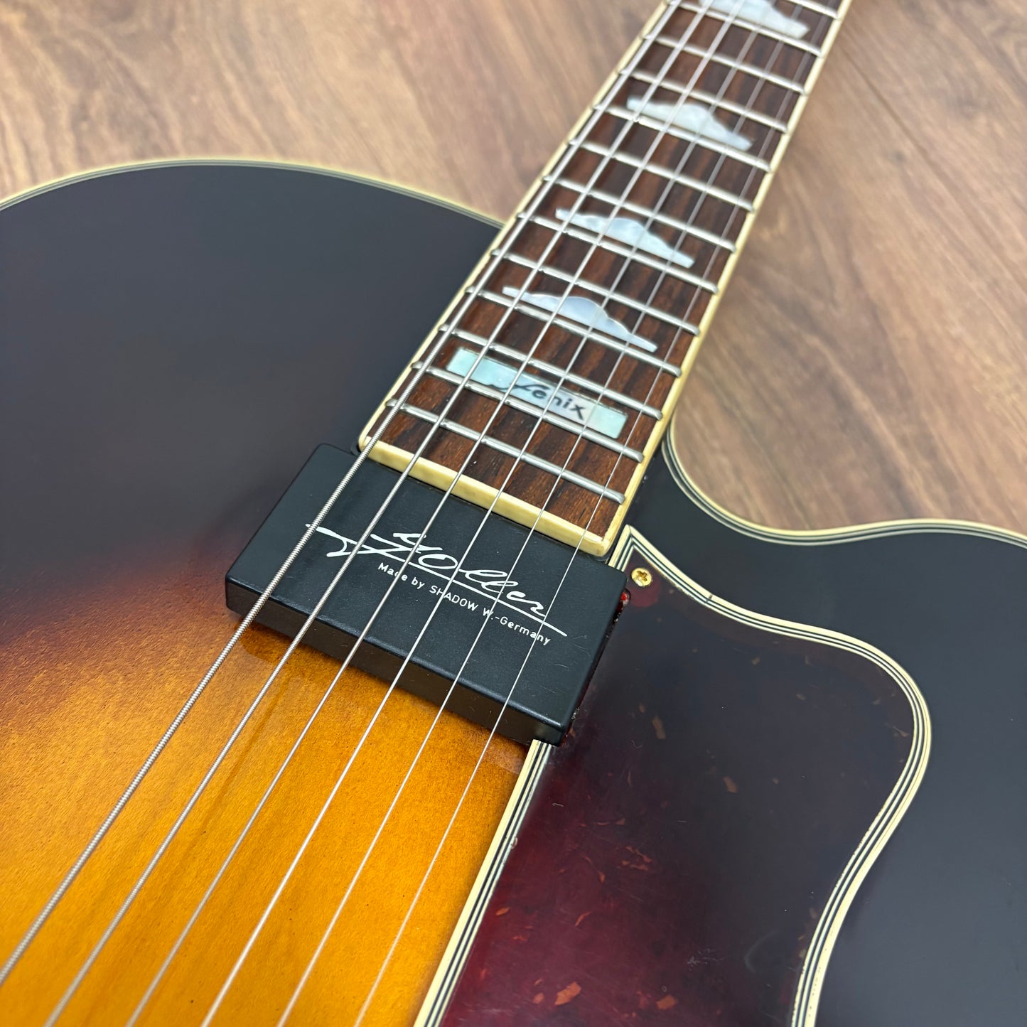 Pre-Owned Fenix FAE-6 Archtop Jazz Guitar - Sunburst - 1990s