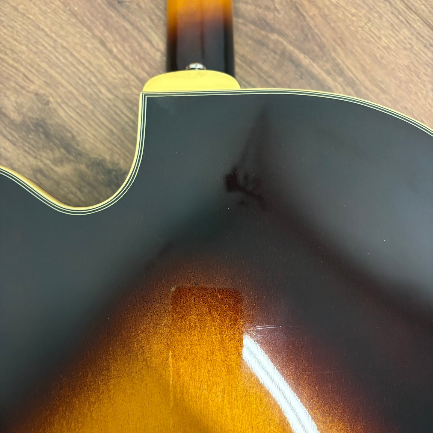 Pre-Owned Fenix FAE-6 Archtop Jazz Guitar - Sunburst - 1990s