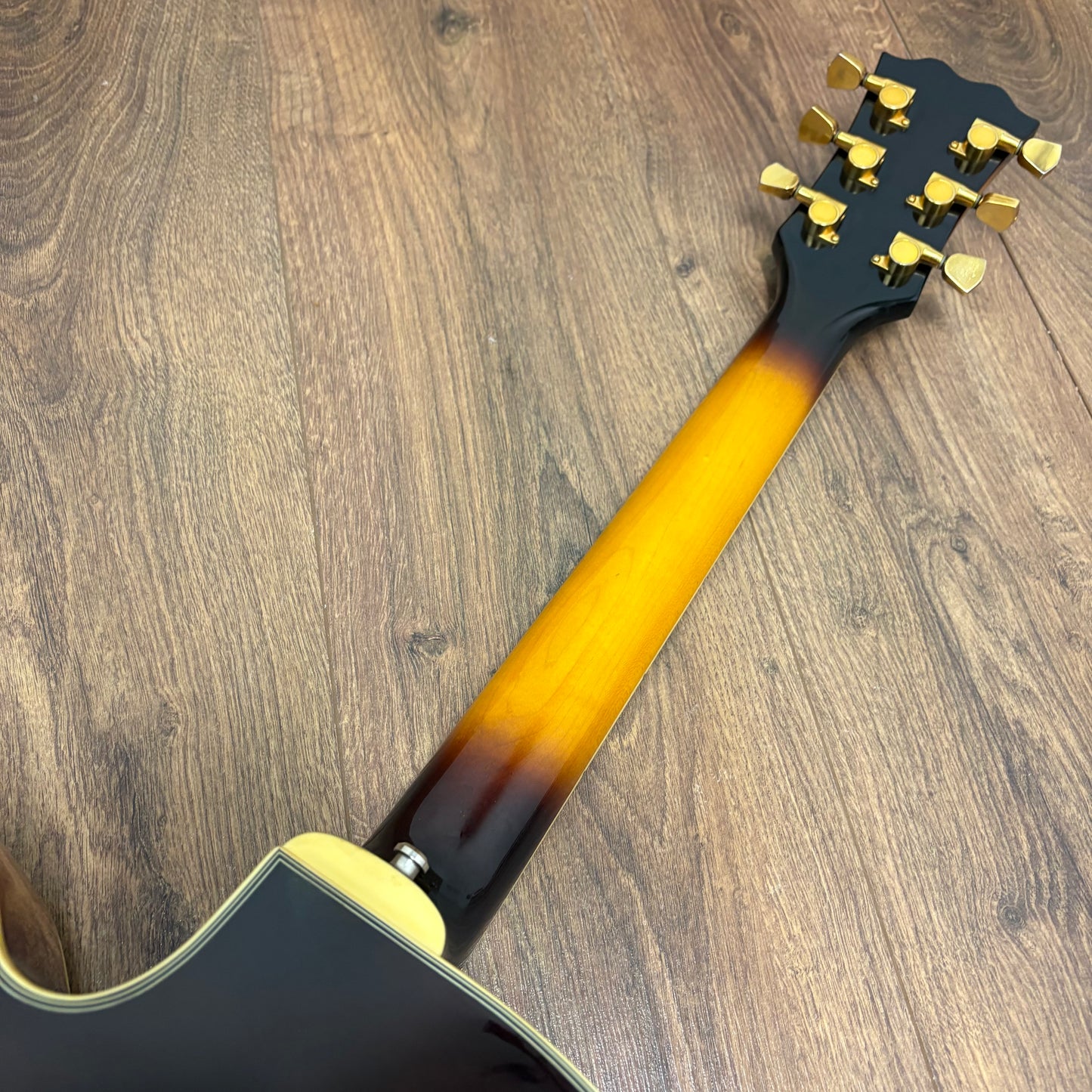 Pre-Owned Fenix FAE-6 Archtop Jazz Guitar - Sunburst - 1990s
