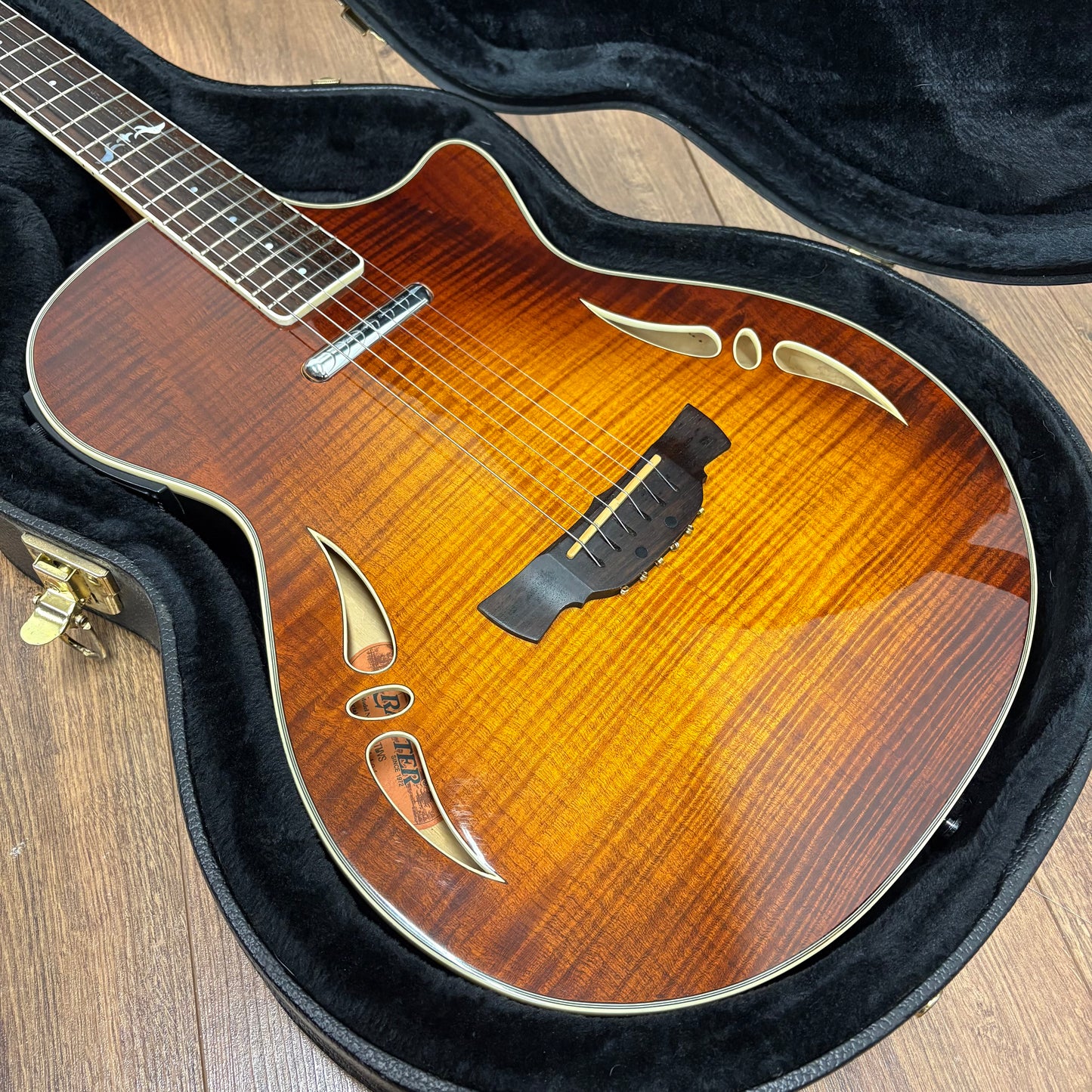 Pre-Owned Crafter SA-TMVS Electro-Acoustic - Sunburst