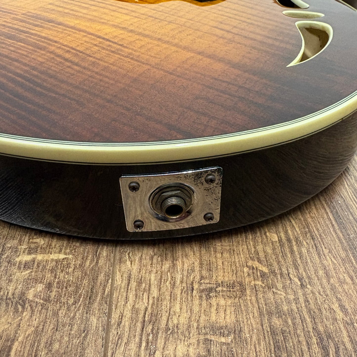 Pre-Owned Crafter SA-TMVS Electro-Acoustic - Sunburst