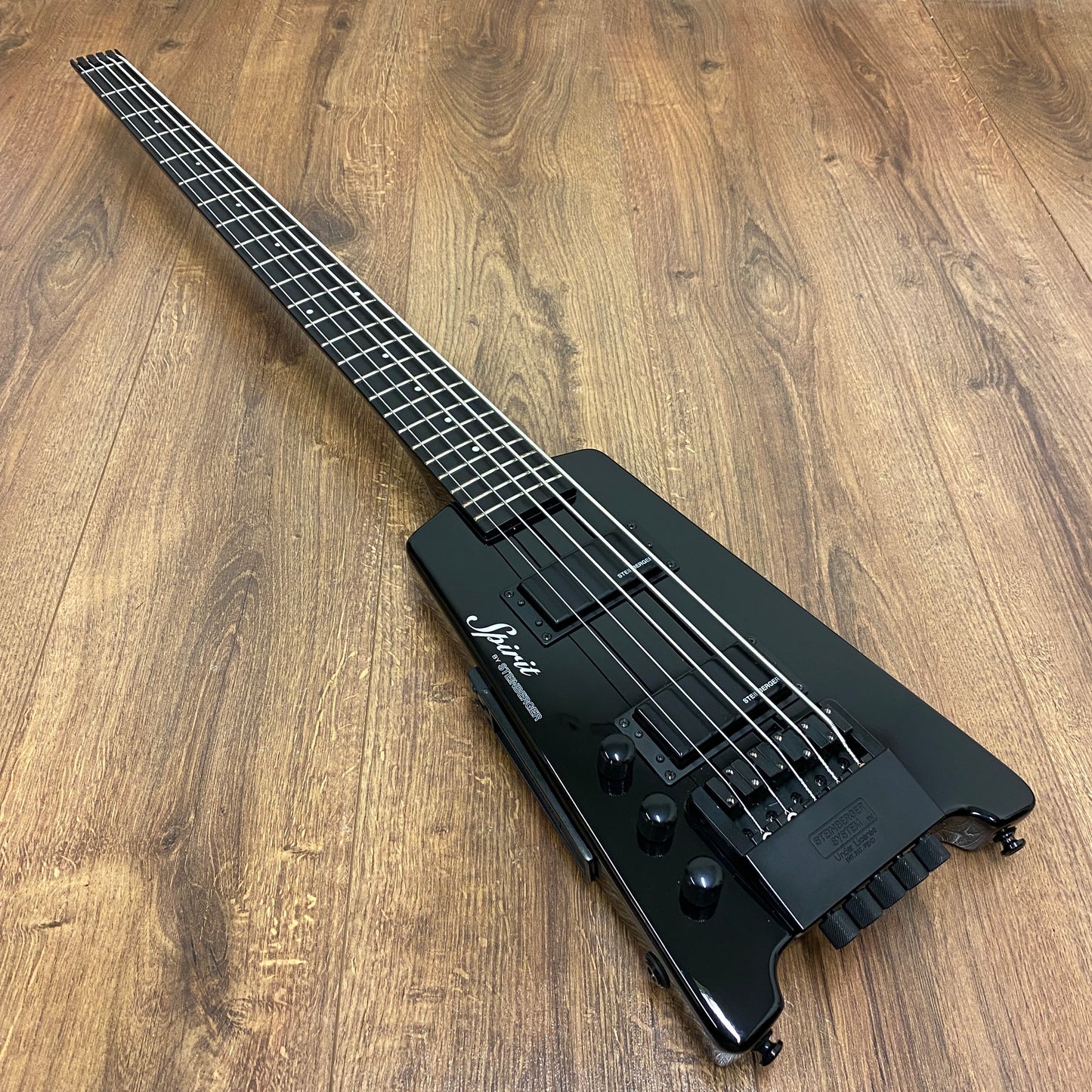 Pre-Owned Steinberger Spirit XT-25 Standard 5-String Bass - Left Handed - Black