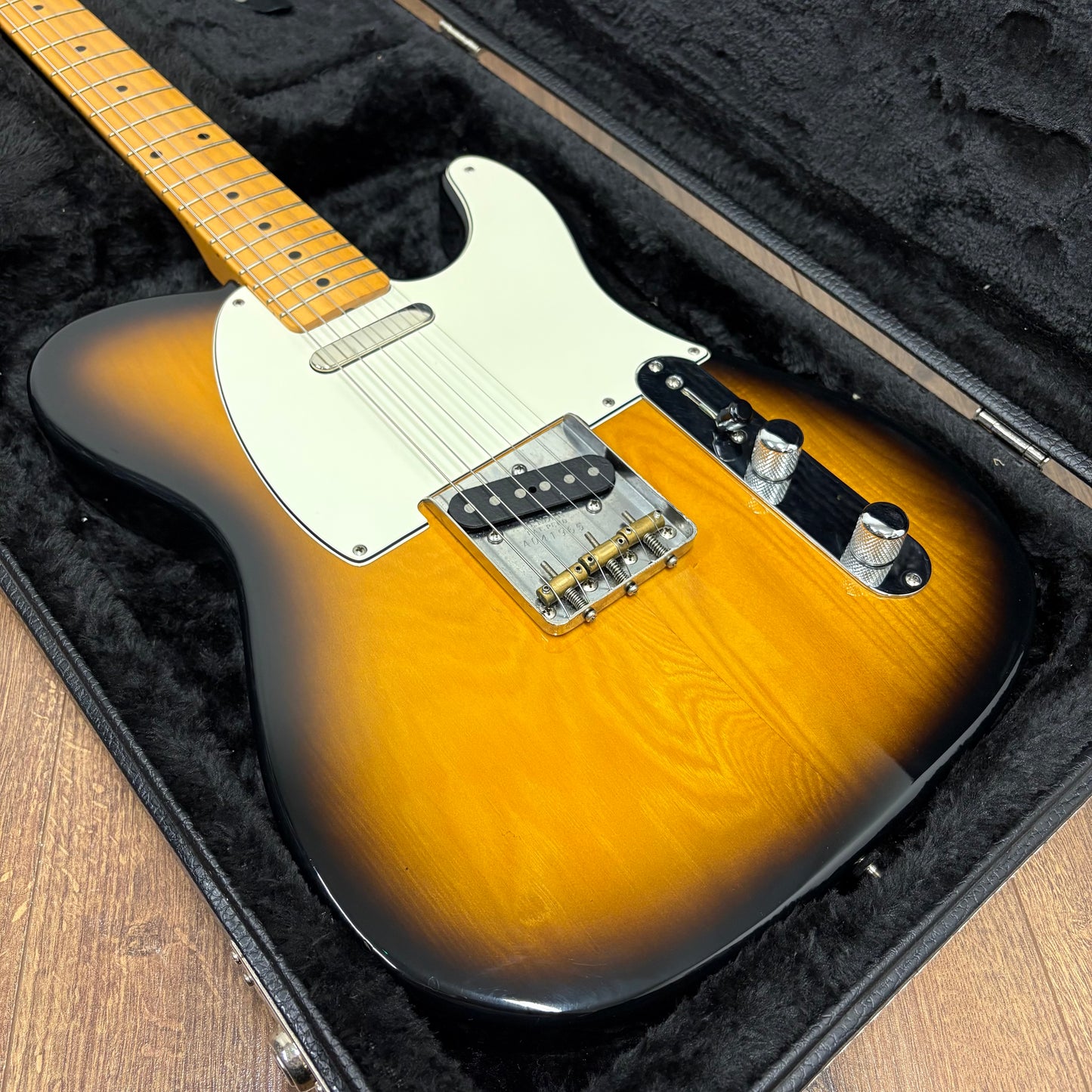 Pre-Owned Fender MIJ Telecaster TL-52 - 2-Tone Sunburst - 1985