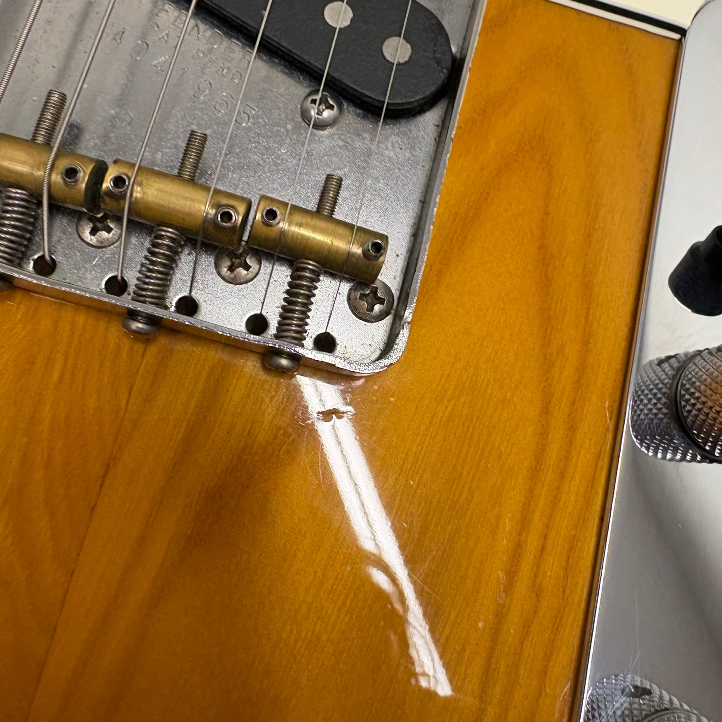 Pre-Owned Fender MIJ Telecaster TL-52 - 2-Tone Sunburst - 1985