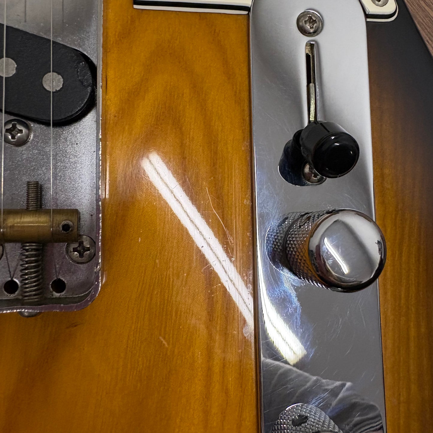 Pre-Owned Fender MIJ Telecaster TL-52 - 2-Tone Sunburst - 1985
