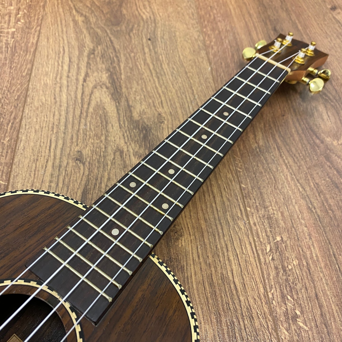 Pre-Owned Snail UKC-E498EQ Concert Electro-Acoustic Ukulele