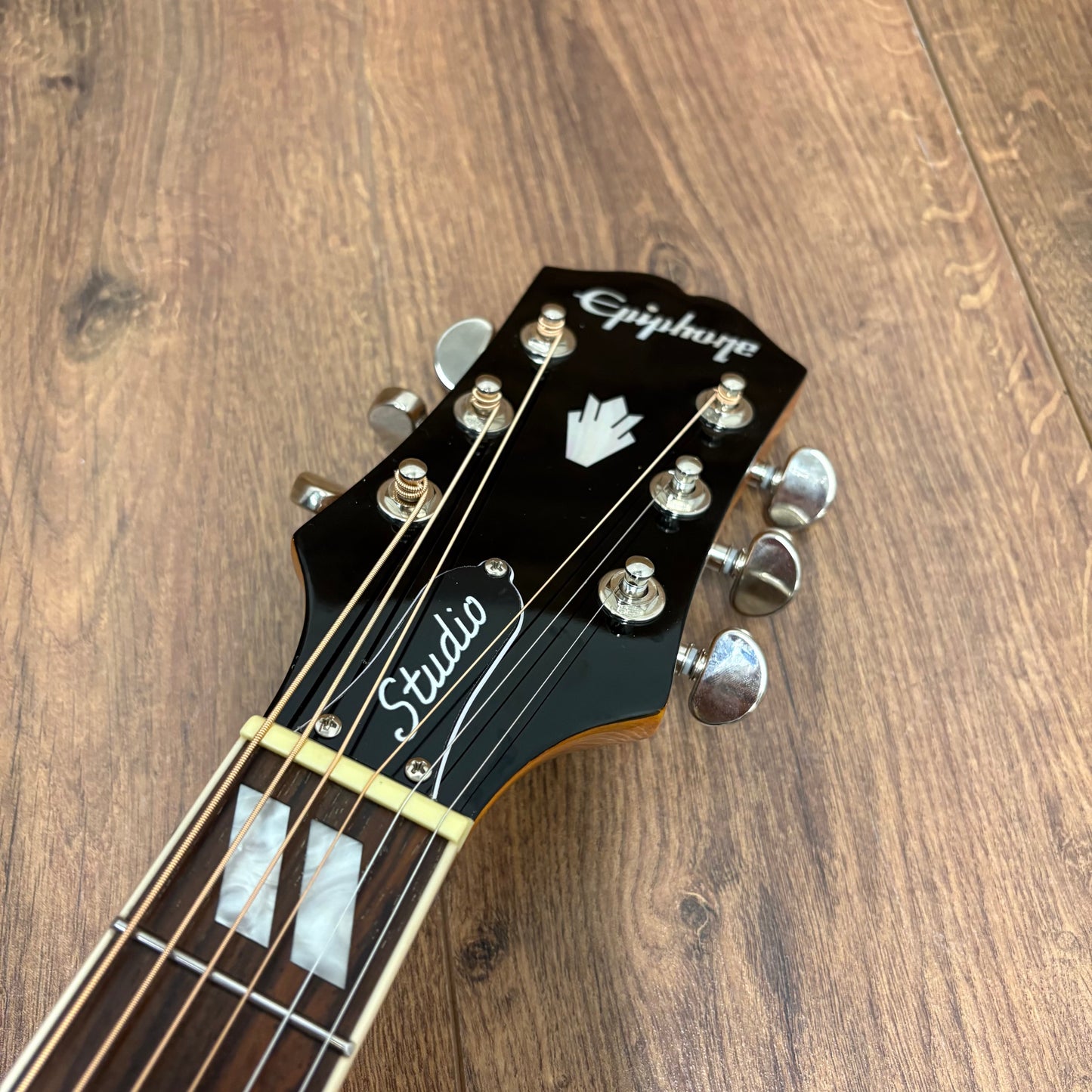 Pre-Owned Epiphone Hummingbird Studio Electro-Acoustic - Heritage Cherry Sunburst