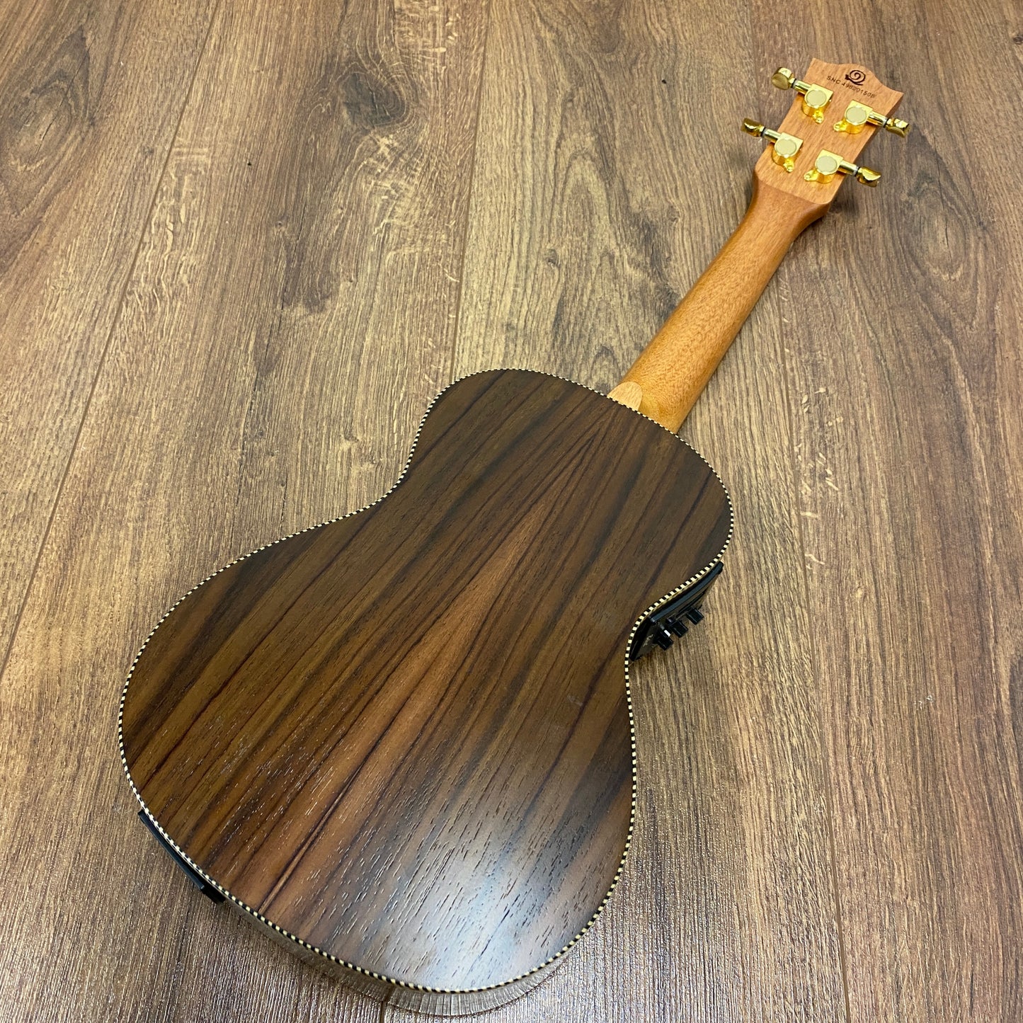 Pre-Owned Snail UKC-E498EQ Concert Electro-Acoustic Ukulele