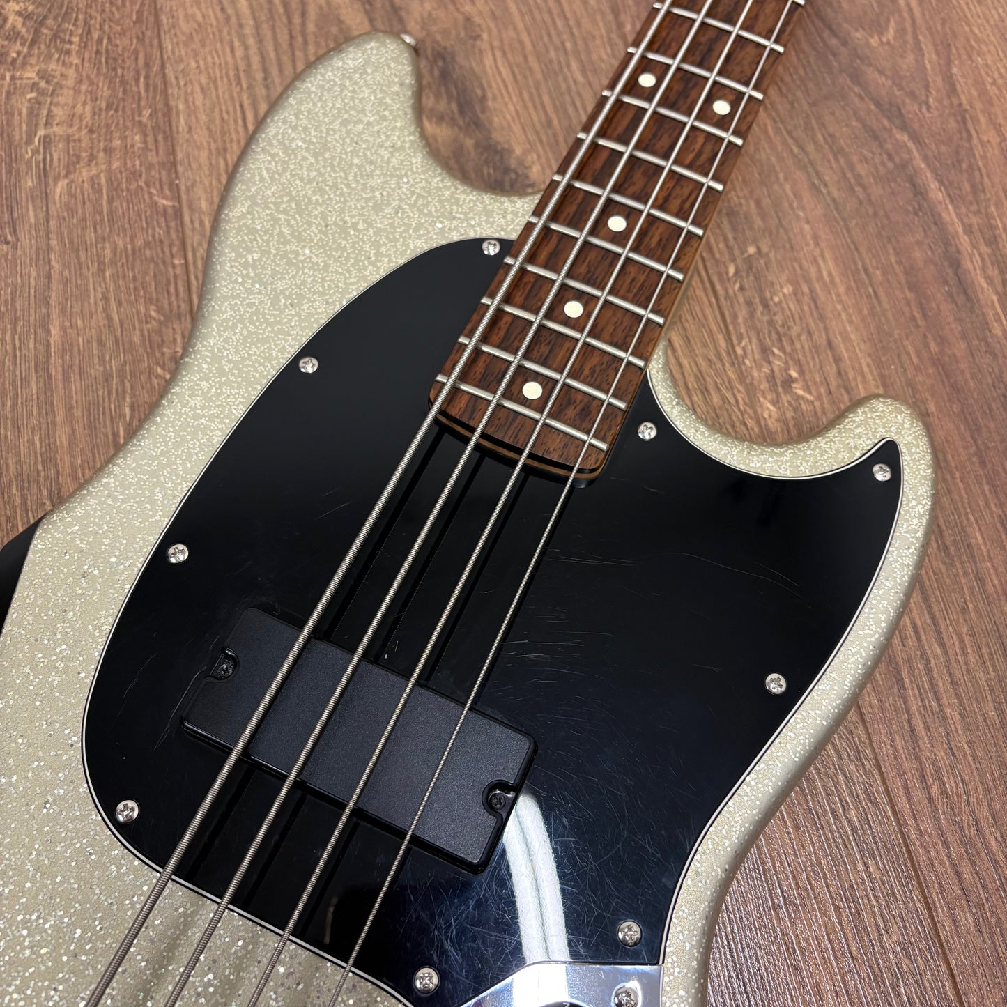 Pre-Owned Squier Mikey Way Signature Mustang Bass - Large Flake Silver Sparkle - 2014