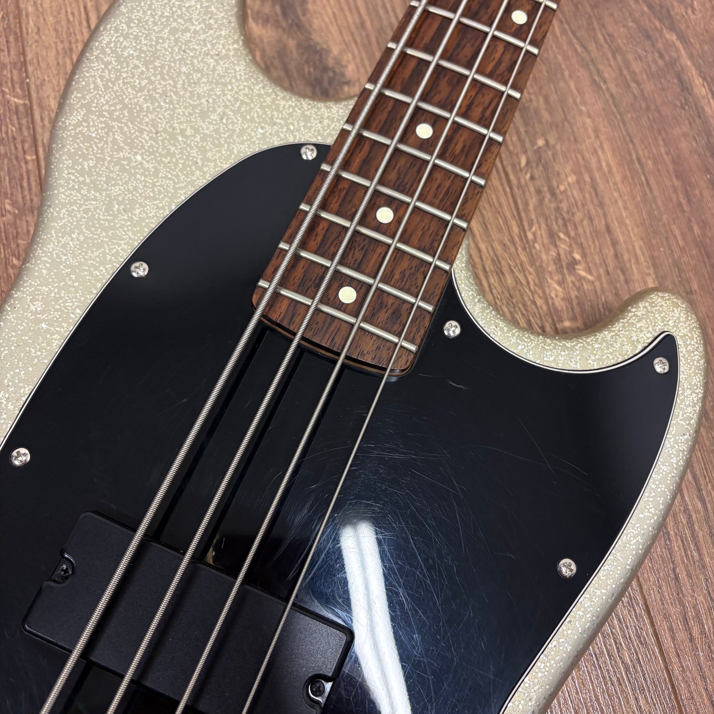 Pre-Owned Squier Mikey Way Signature Mustang Bass - Large Flake Silver Sparkle - 2014