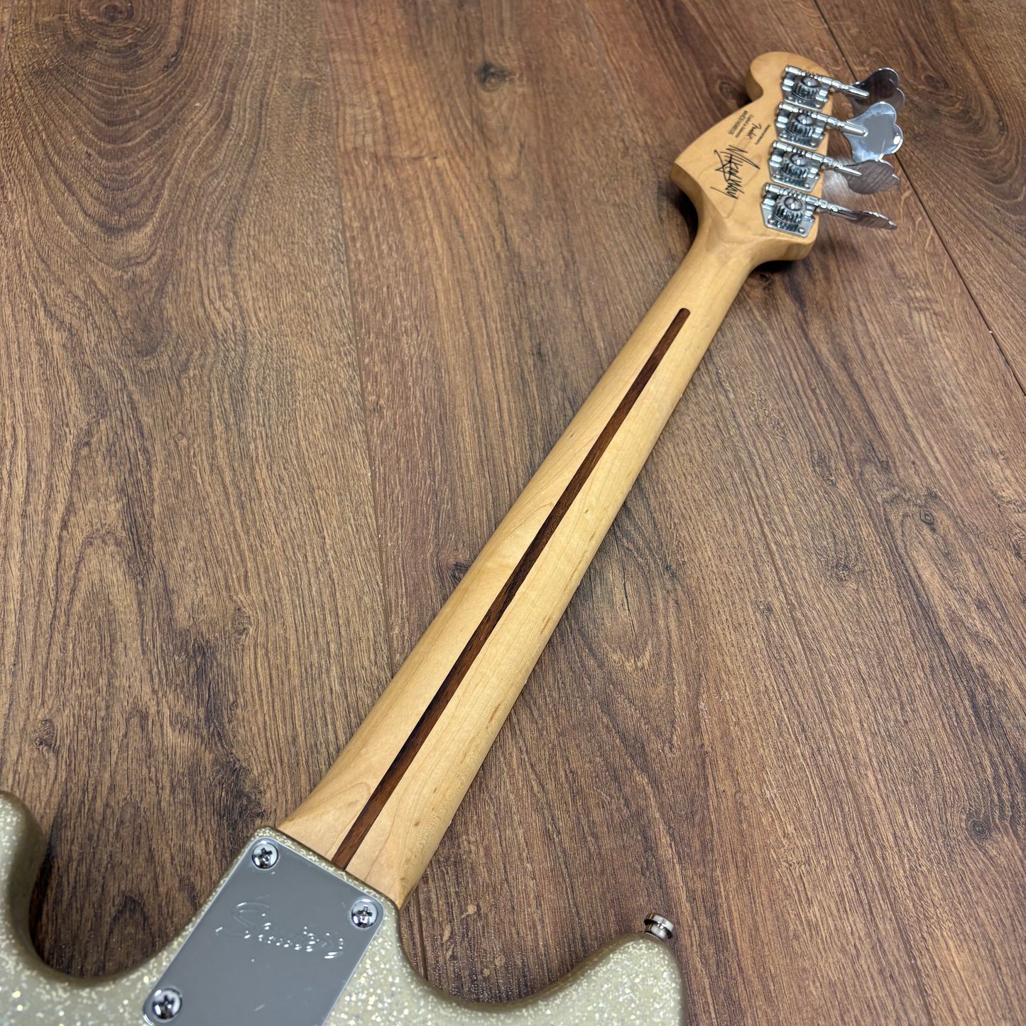 Pre-Owned Squier Mikey Way Signature Mustang Bass - Large Flake Silver Sparkle - 2014