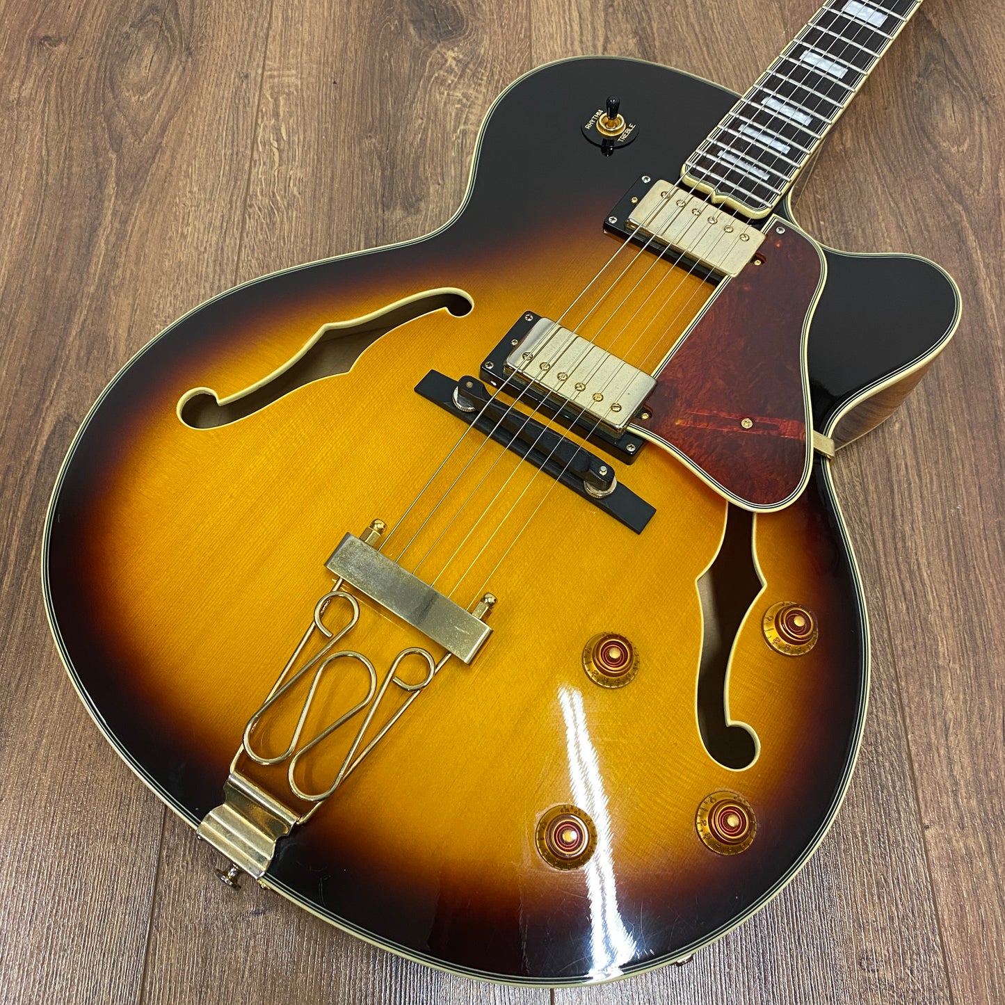 Pre-Owned Epiphone MIK Joe Pass Emperor II - Vintage Sunburst - 2004