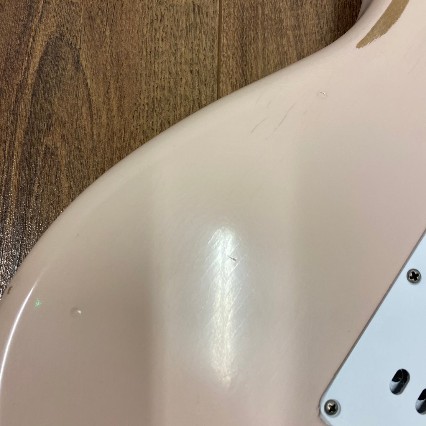 Pre-Owned Fender FSR Vintera Road Worn '60s Stratocaster - Shell Pink