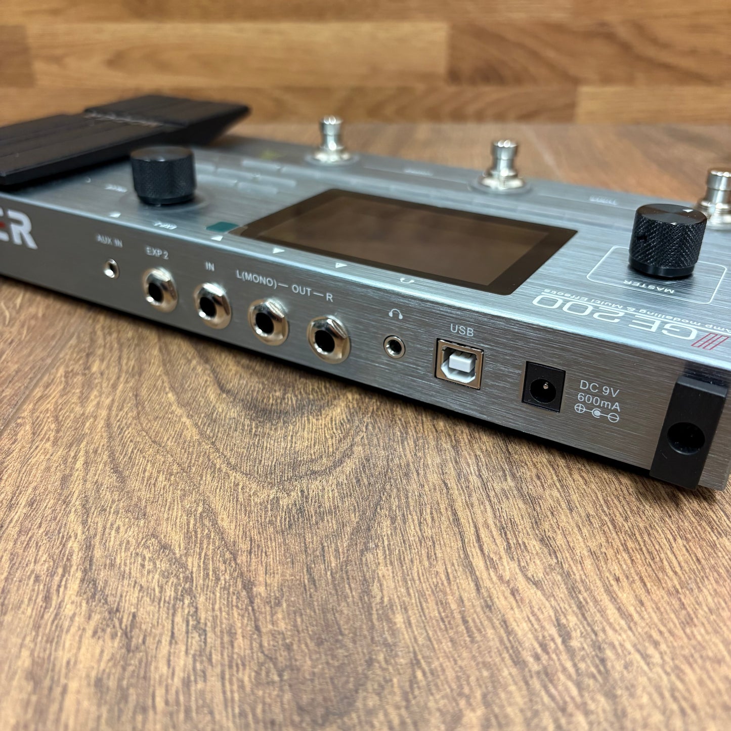 Pre-Owned Mooer GE200 Multi-Effects Pedal