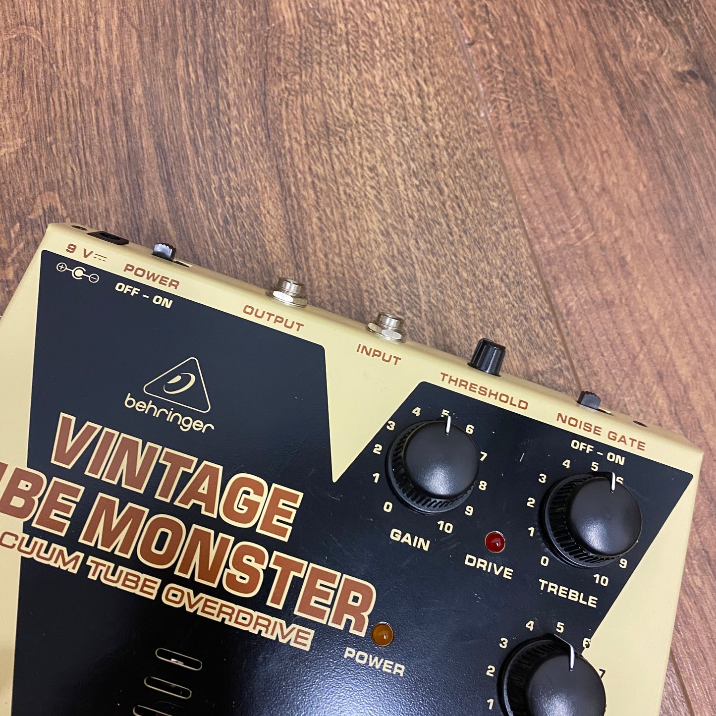 Pre-Owned Behringer VT999 Tube Master Distortion/Overdrive Pedal