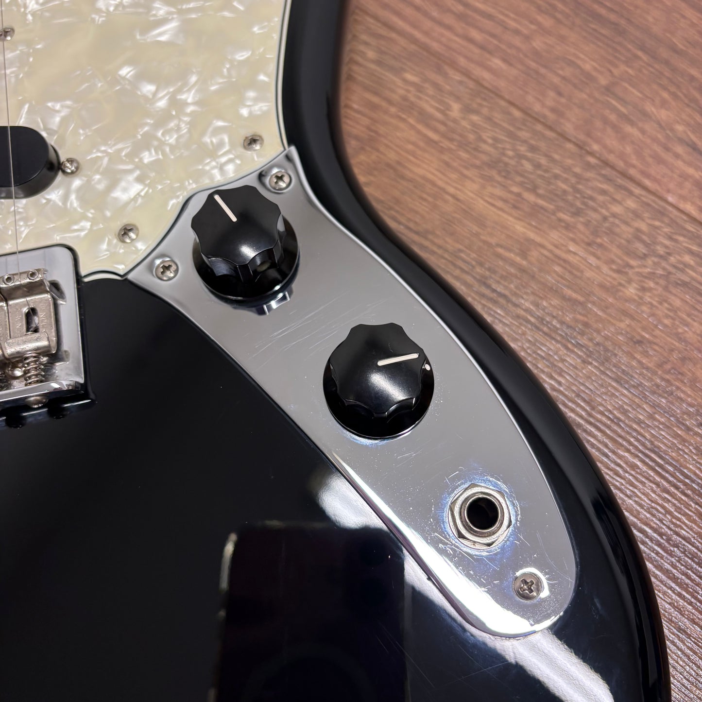 Pre-Owned Fender Player Mustang - Black