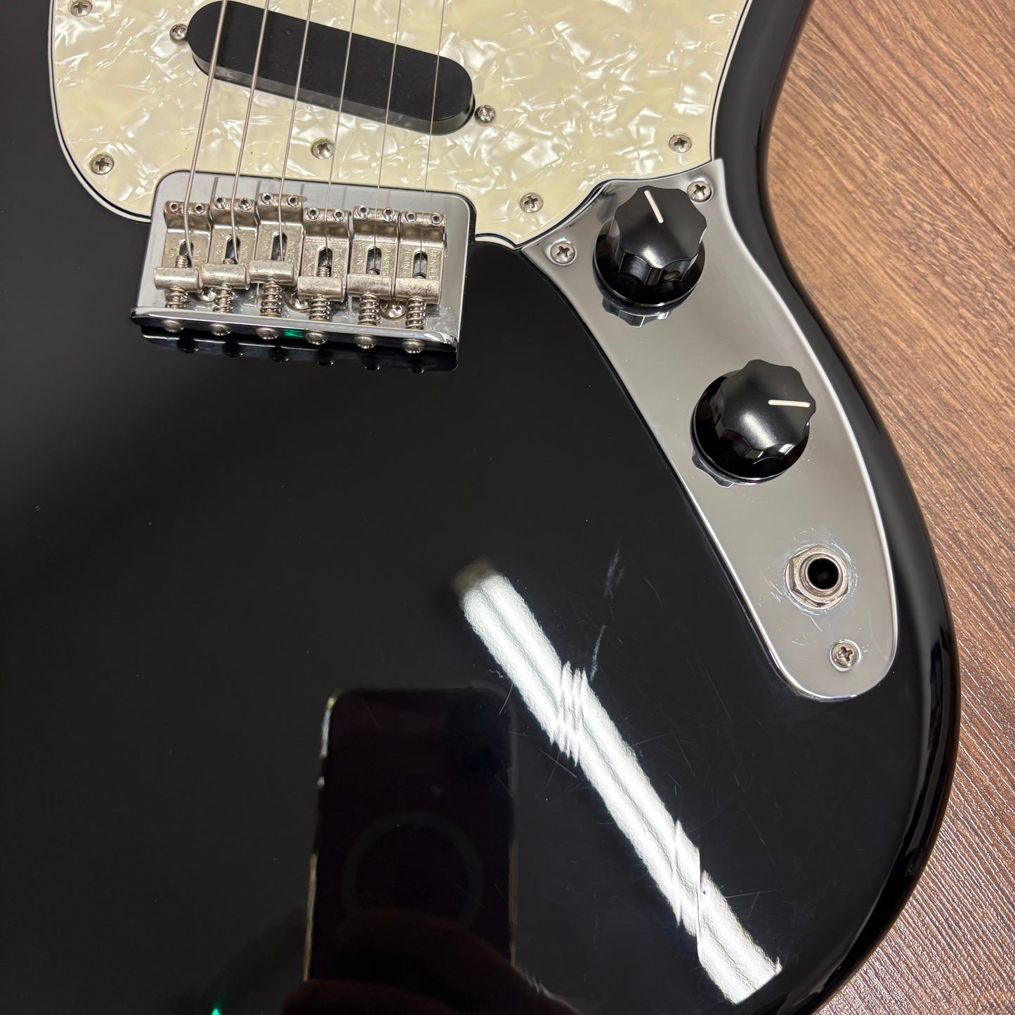 Pre-Owned Fender Player Mustang - Black