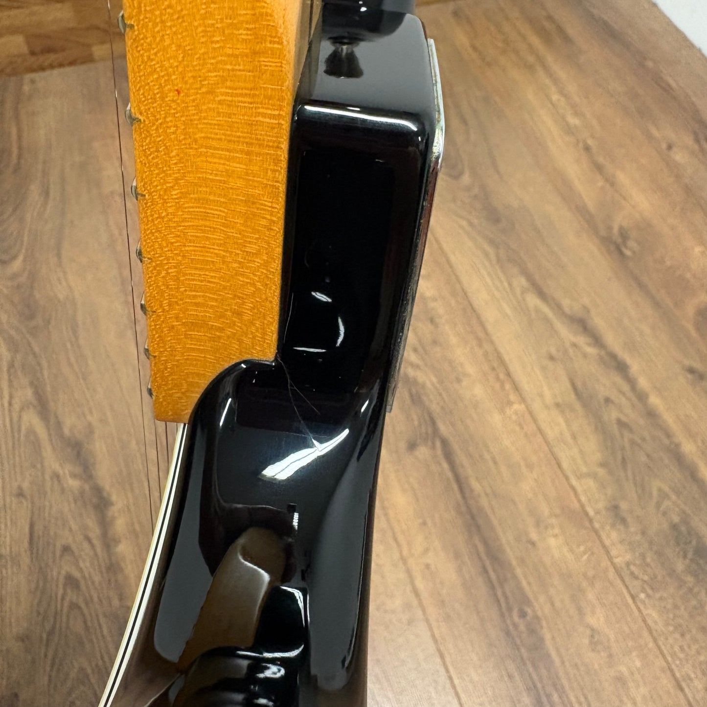 Pre-Owned Fender Player Mustang - Black