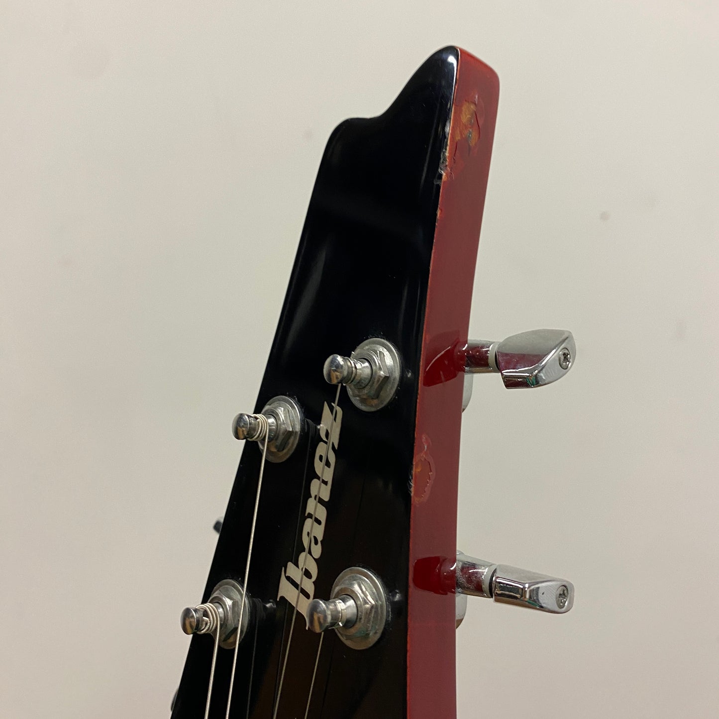 Pre-Owned Ibanez FRM100 PGM Paul Gilbert Fireman - Trans Red