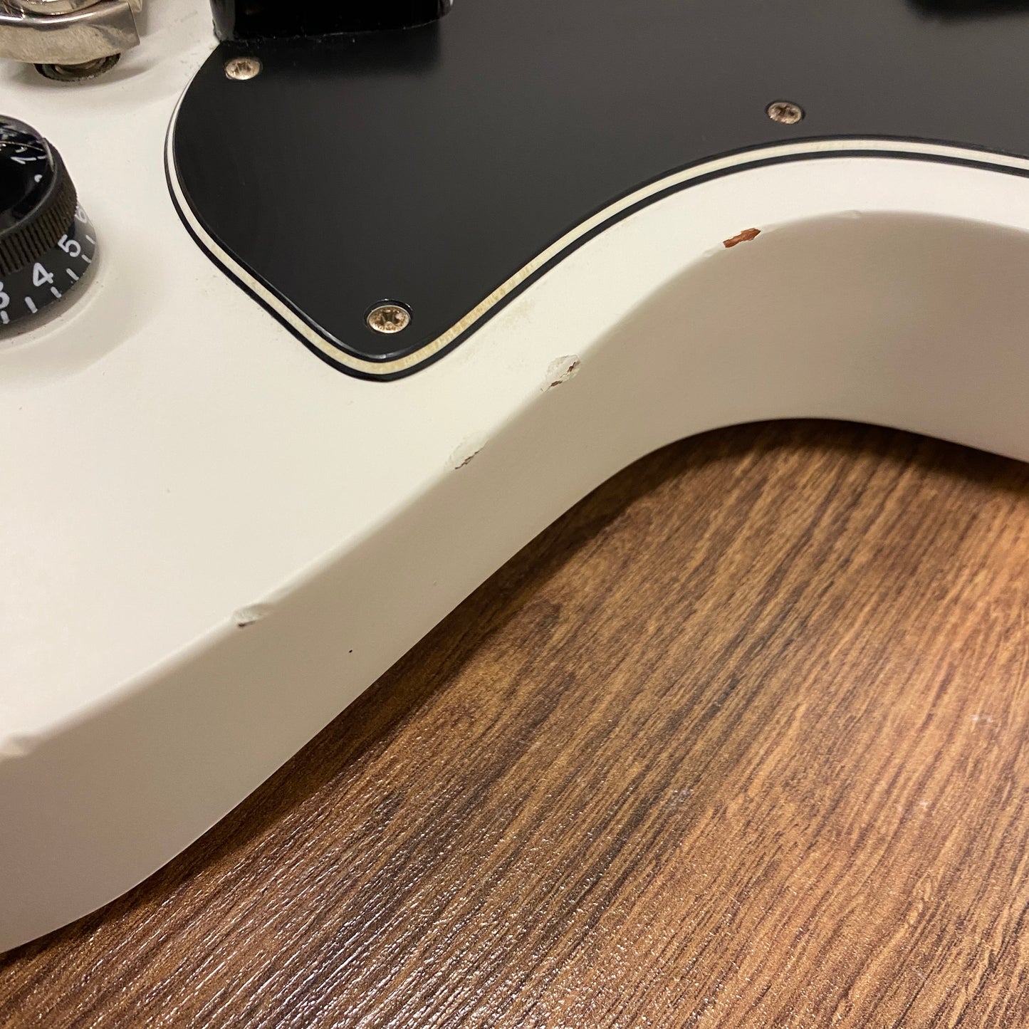 Pre-Owned Schecter Solo II Special - Vintage White